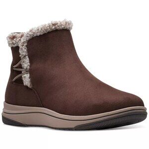 Clarks Women's Breeze Fur Booties Dark Brown 9